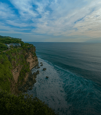 Impossibles Beach surf break and beach location in Bali