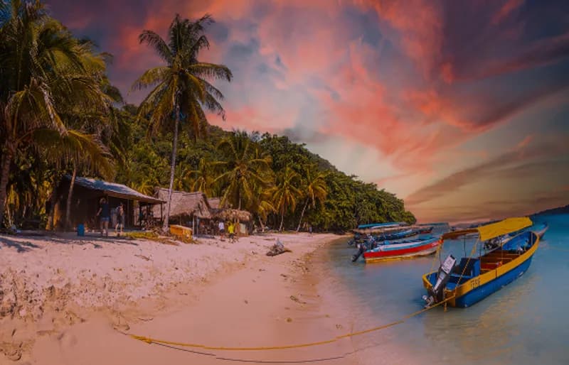 Is Green Bowl Beach Suitable for Beginners? - GetSurf Bali